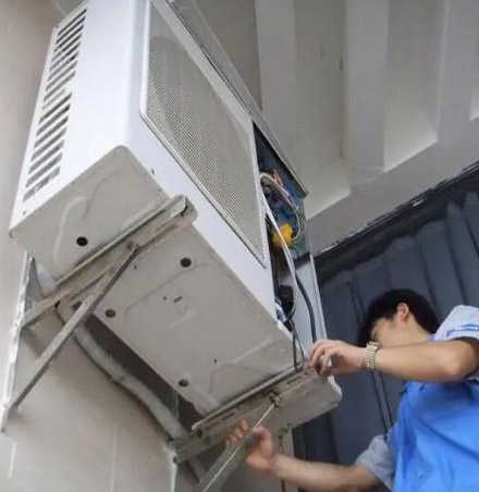 阿瓦提24小时空调维修热线