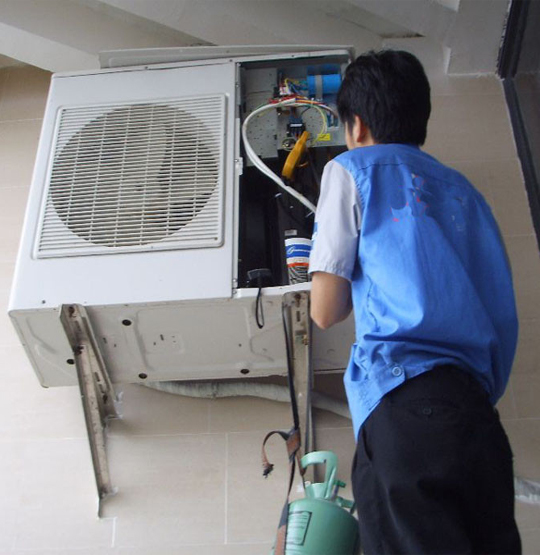 阿瓦提空调开机无反应维修
